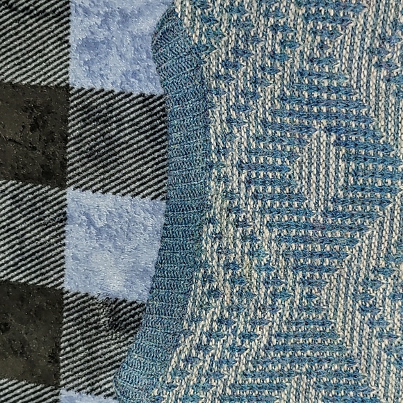 Vintage. Made in USA. CC SPORT. 💯 Acrylic. Crewneck sweater.  Women's Medium - Picture 15 of 15